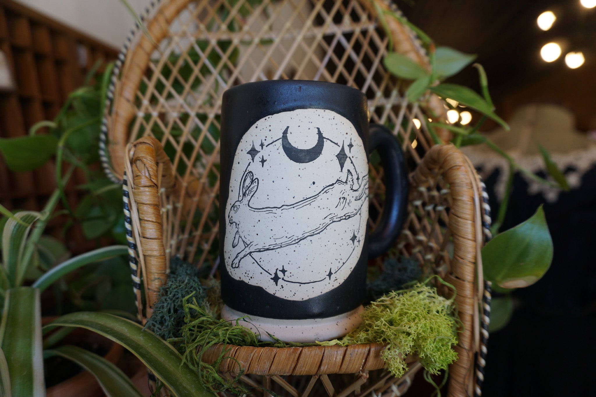 14oz Black Hare Moon Mug