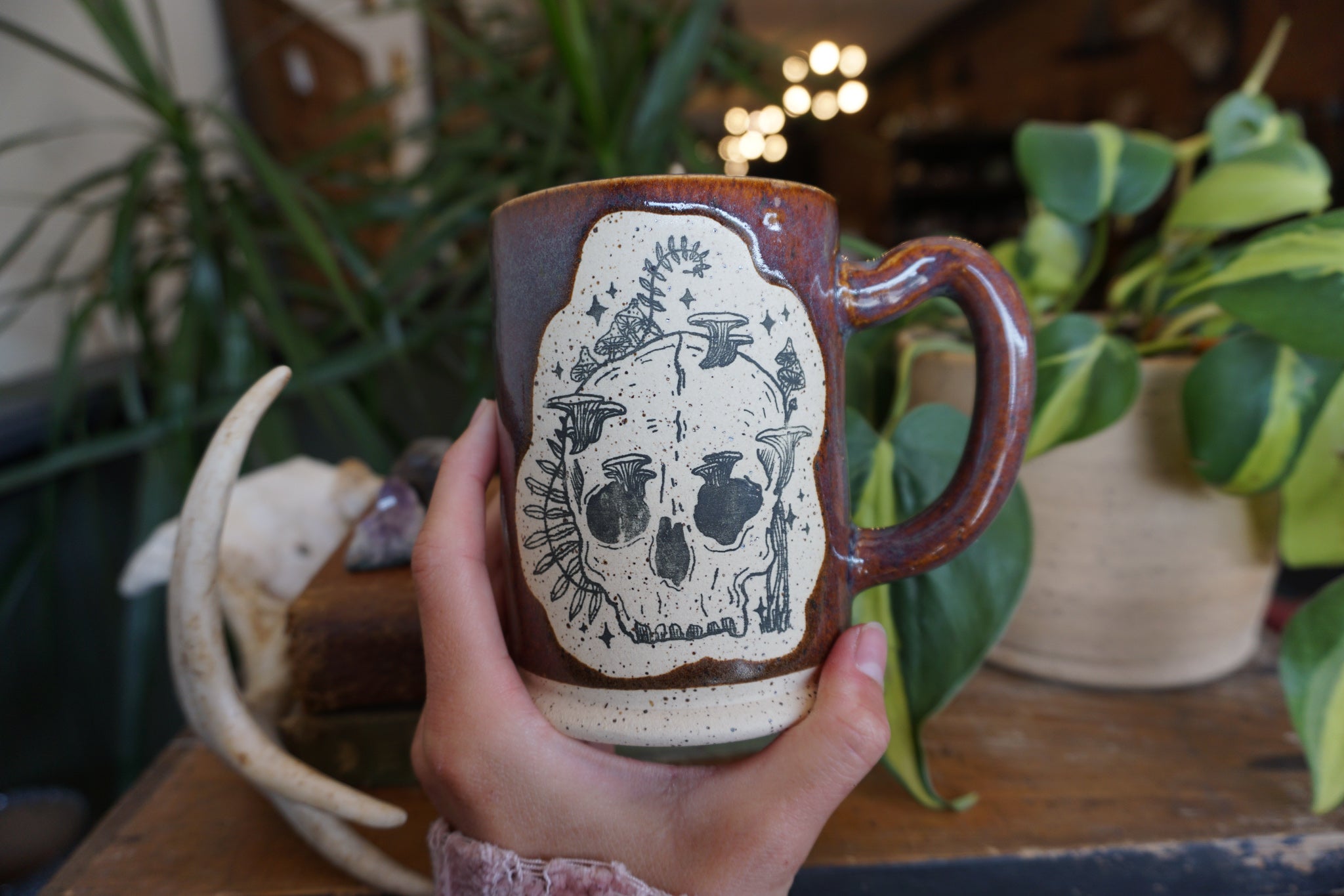 14oz Amber Skull & Mushrooms Mug