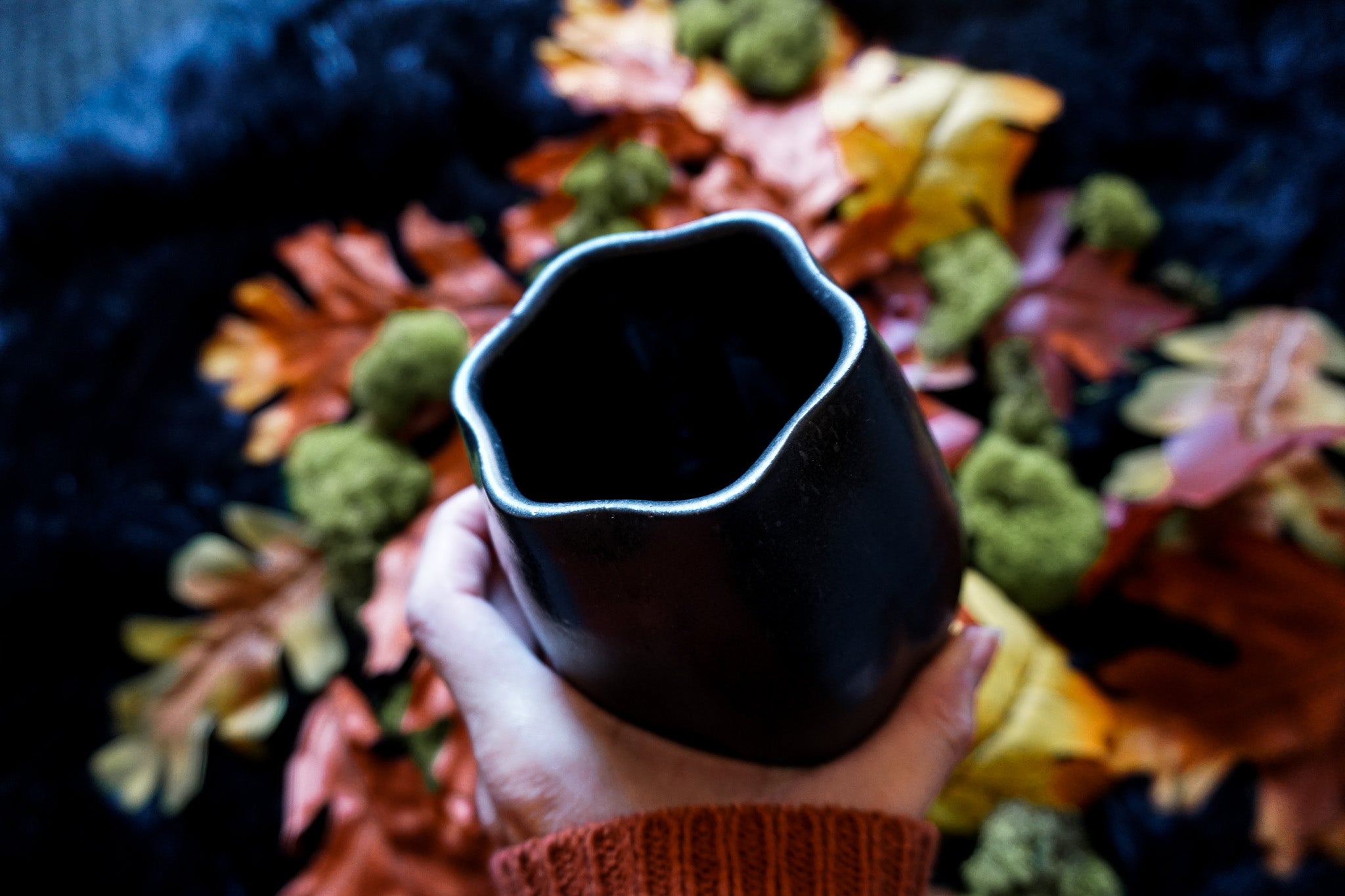 10oz Pumpkin Wine Glass - Black Glaze