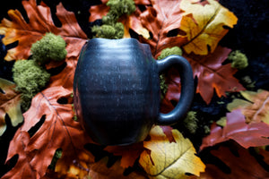 18oz Pumpkin Mug - Black Glaze