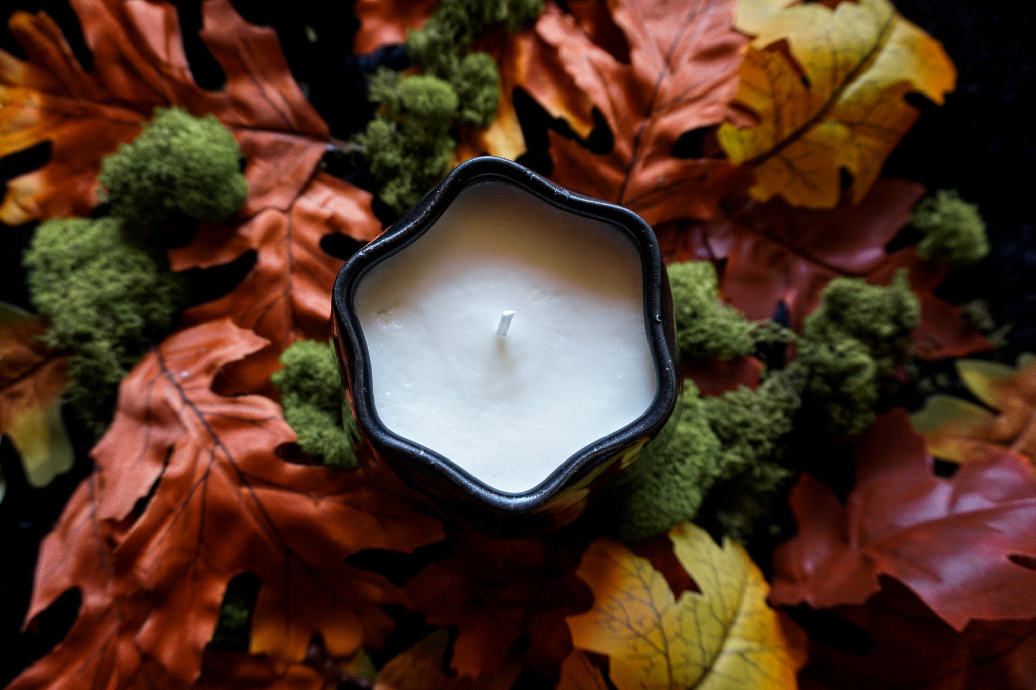 16oz Pumpkin Candle - Black Glaze (Autumn Fireside Toddy Scent)