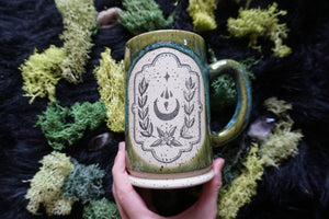 14oz Green Moon Frame Mug